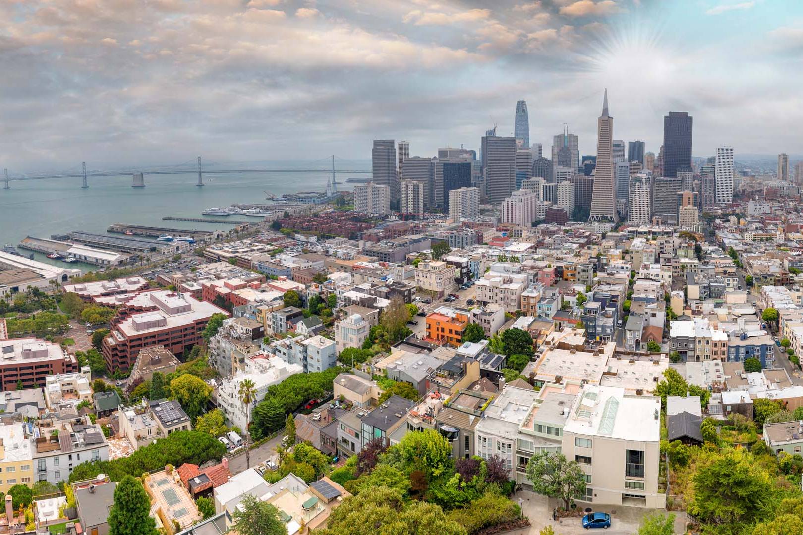 San Francisco Bay Area skyline with Bay Bridge representing online therapist serving tech professionals, founders, and executives across entire SF region