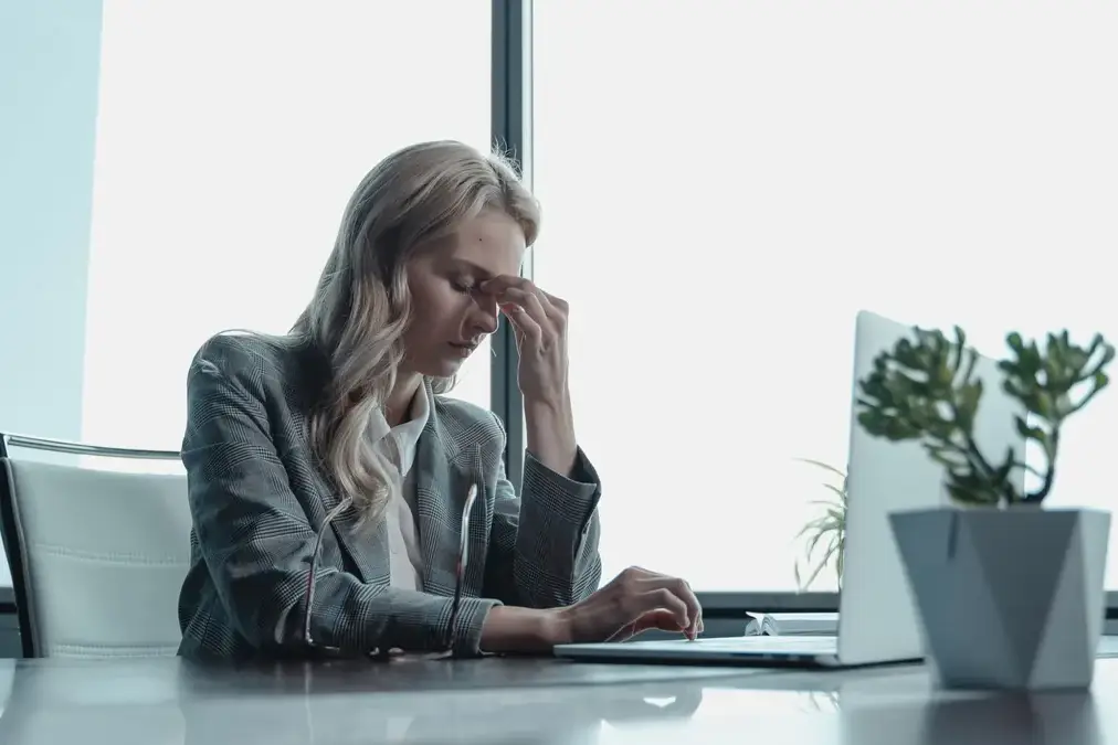 Editorial featured image for CEREVITY article on founder anxiety funding.